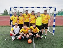 Сборная АО «Самотлорнефтегаз» по футболу одержала победу в городском фестивале